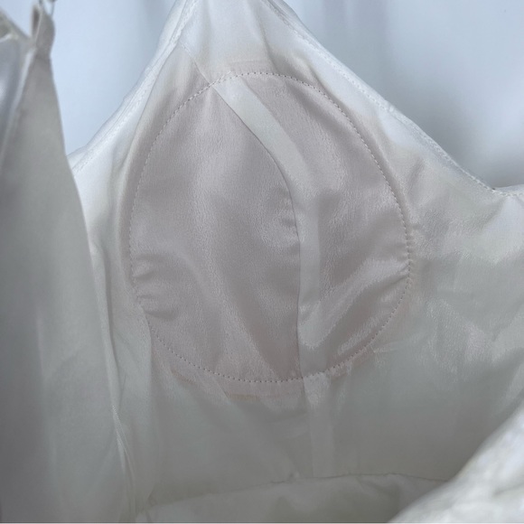 Luxxel NEW White lace Laser Cut Tulle Fit and Flare Mini Dress - Picture 6 of 9